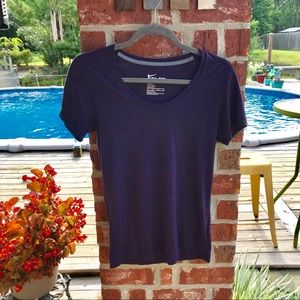 ⚜️ Ladies Nike T-Shirt